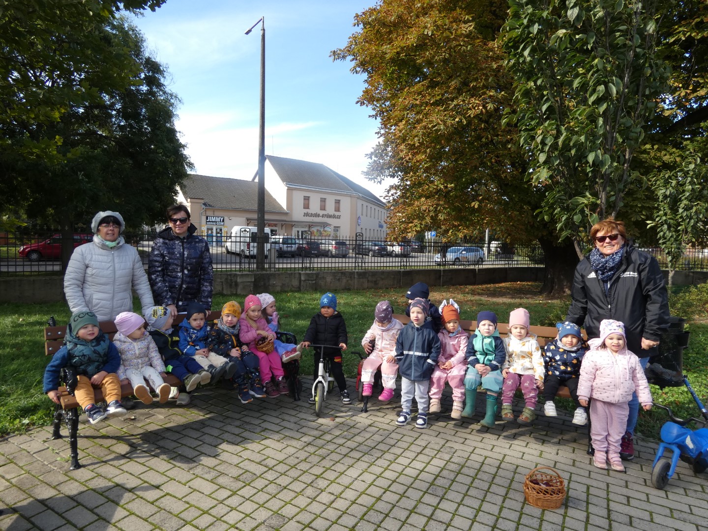 Gesztenyegyűjtés - Csillag csop. 2025.